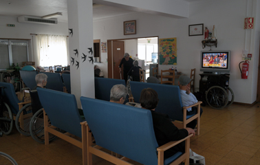 Sala de Estar - Galeria - Instalações - Santa Casa da Misericórdia de Sarzedas - Freguesia de Sarzedas - Castelo Branco - 4